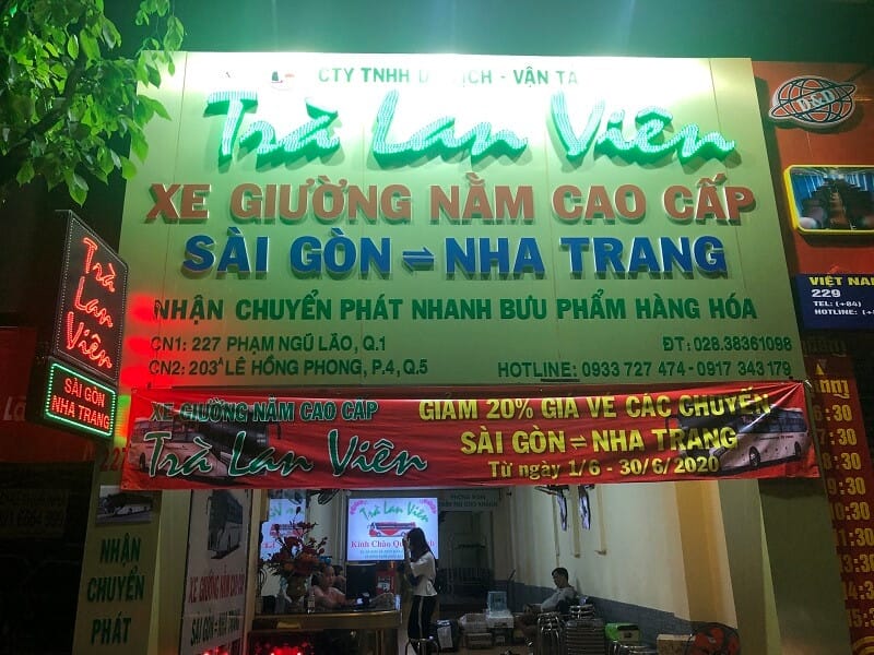 Mẫu xe tải van chuyên dụng vận chuyển hàng hóa