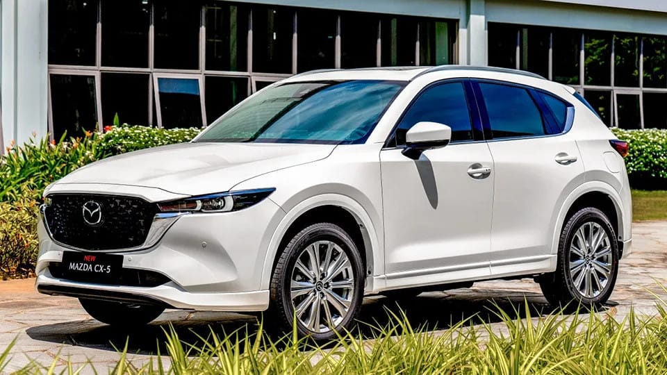 Mazda CX-5 màu trắng, dòng xe SUV bán chạy có mặt tại Mazda Phú Mỹ Hưng