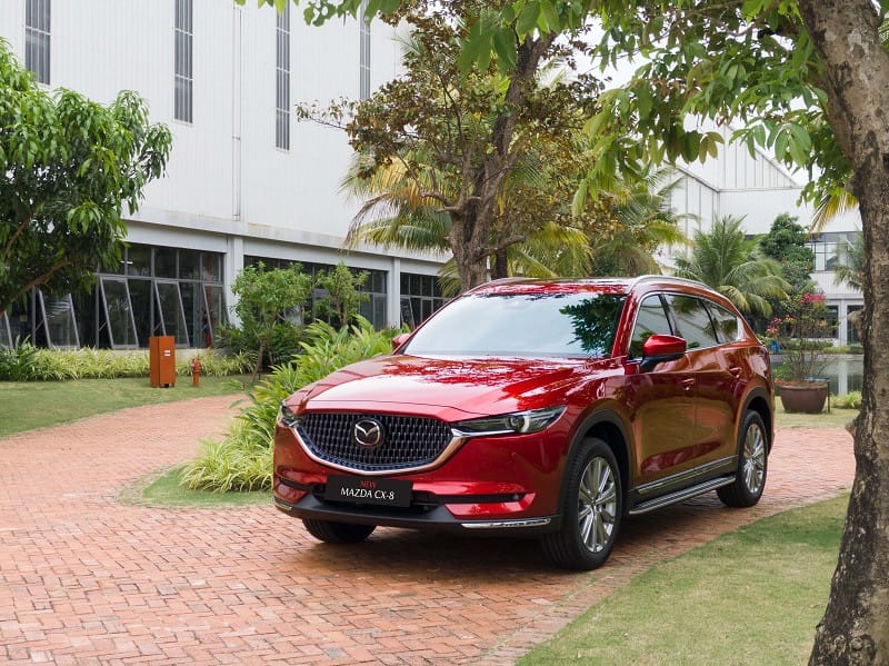 Mazda CX-8 màu trắng