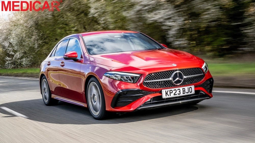 Mercedes-Benz A-Class thế hệ mới trên đường phố