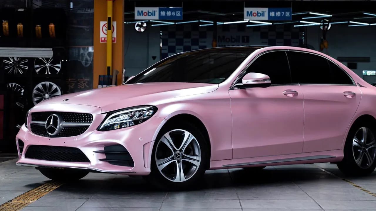 Mercedes-Benz_pink