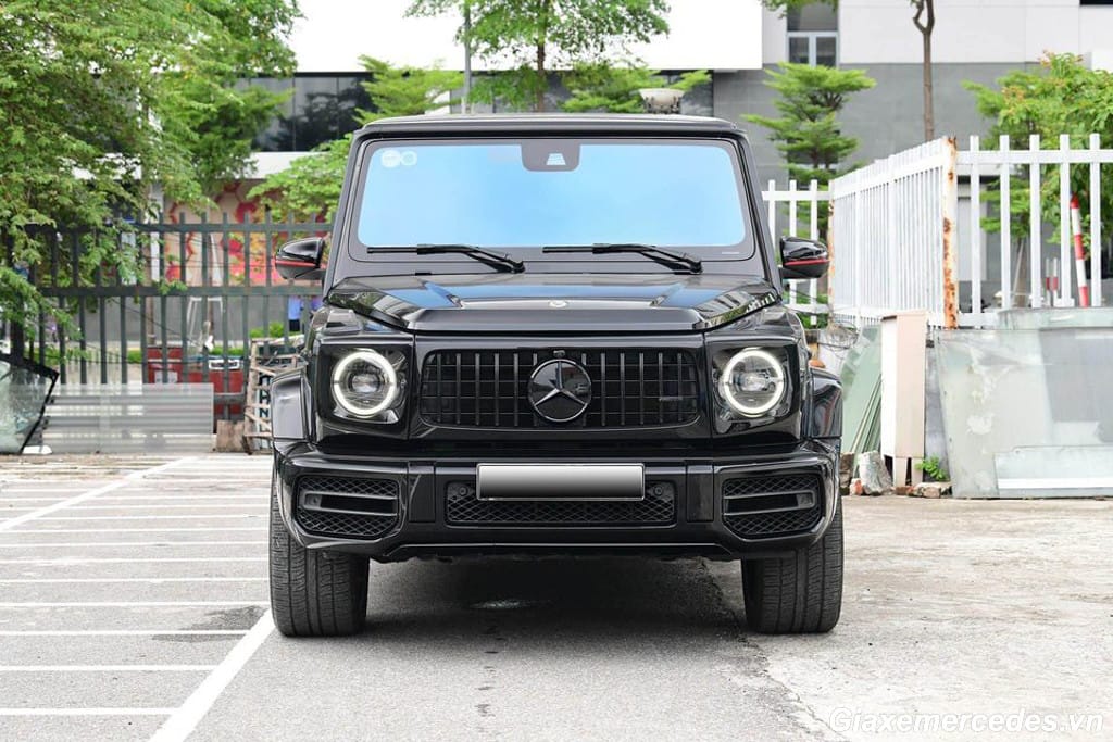 Mercedes G63 giá bao nhiêu với màu đen sang trọng