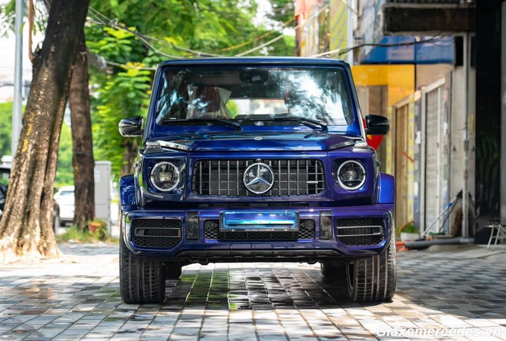 Mercedes G63 giá bao nhiêu với màu xanh độc đáo