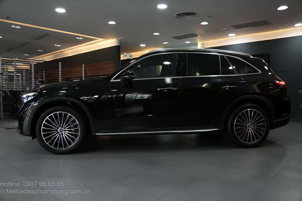 Mercedes GLC 300 4MATIC 2025 Chiều dài xe tăng thêm 60 mm