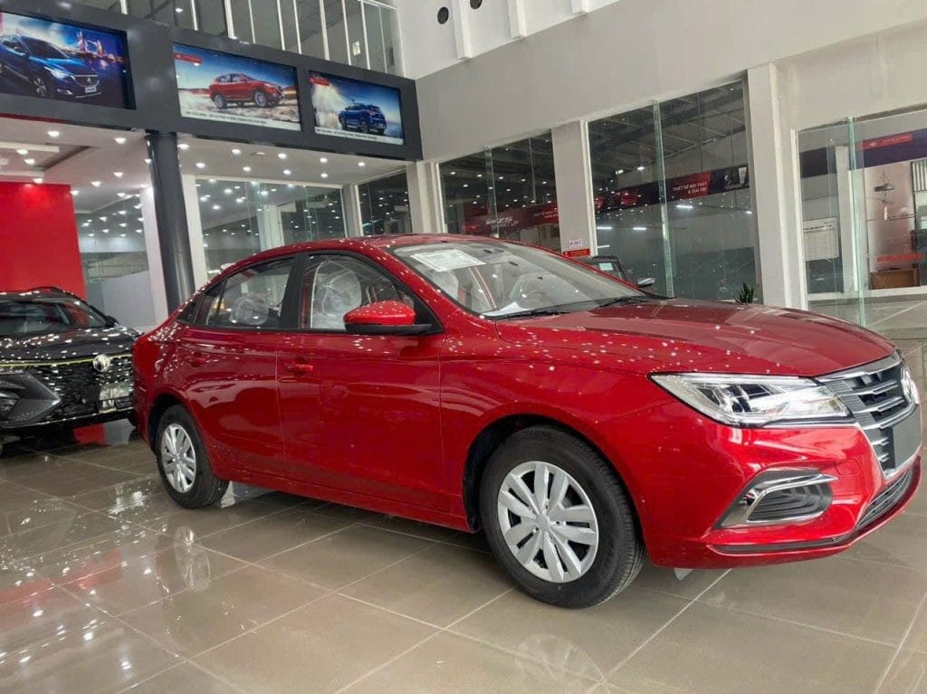 MG5 số sàn màu đỏ