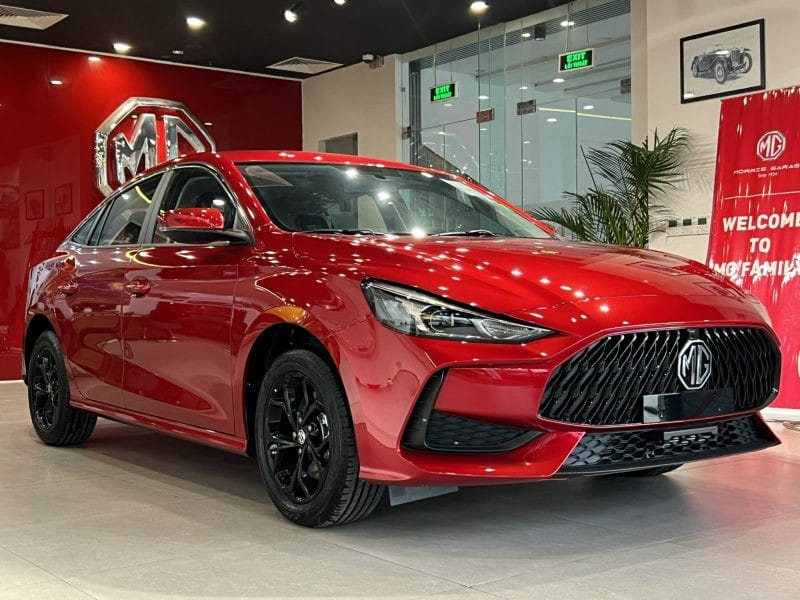 MG5 STD màu đỏ