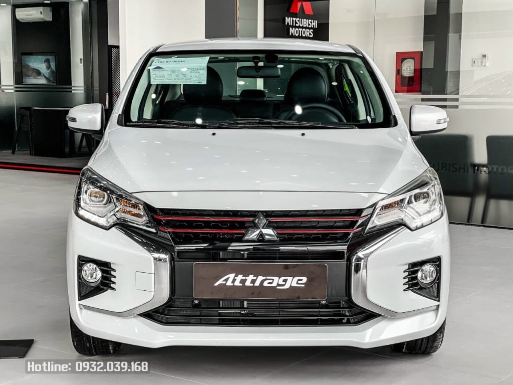 Mitsubishi Attrage 1.2 CVT màu trắng, thể hiện chi phí lăn bánh hợp lý
