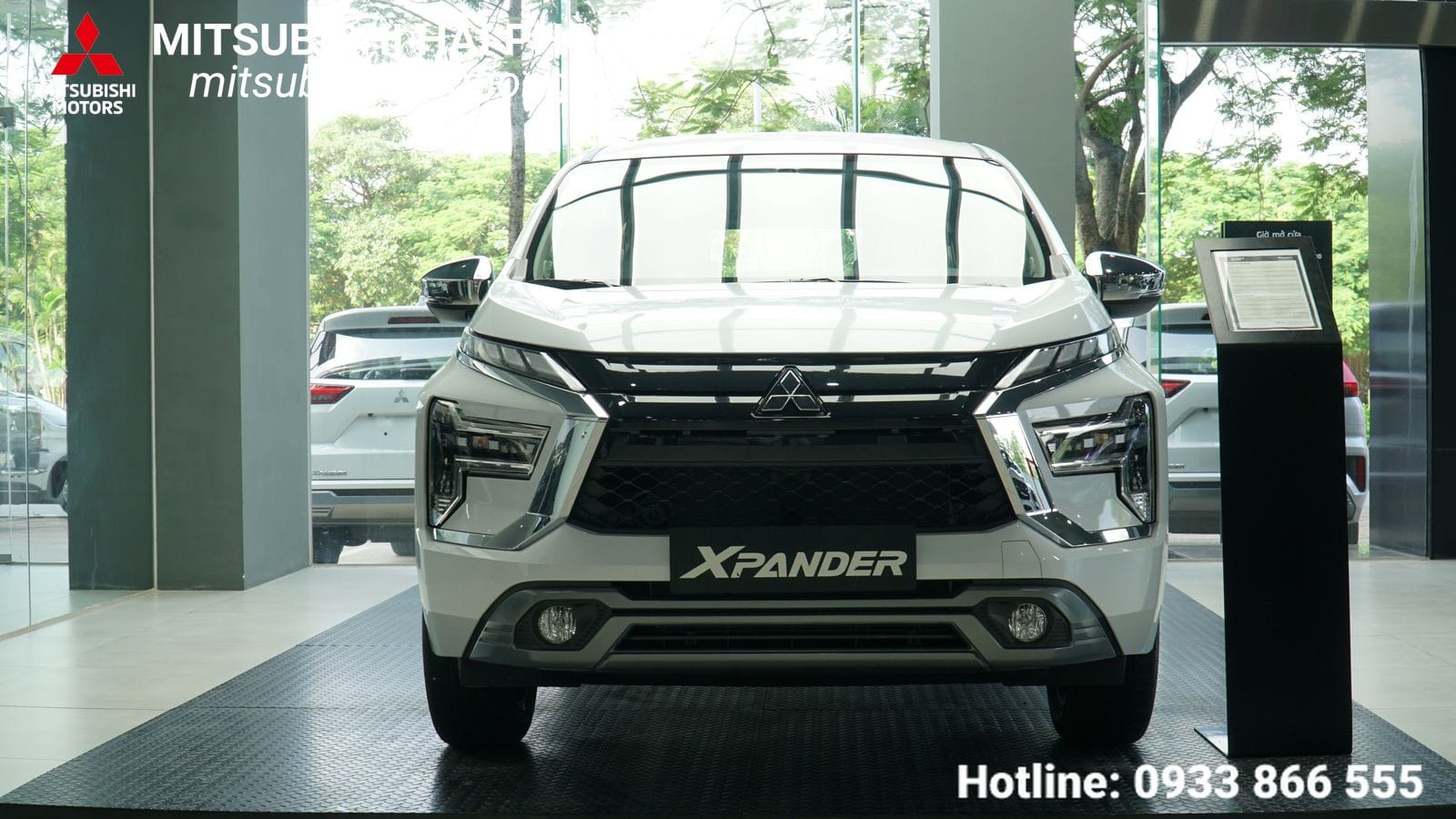 Mitsubishi Xpander 2024 màu trắng