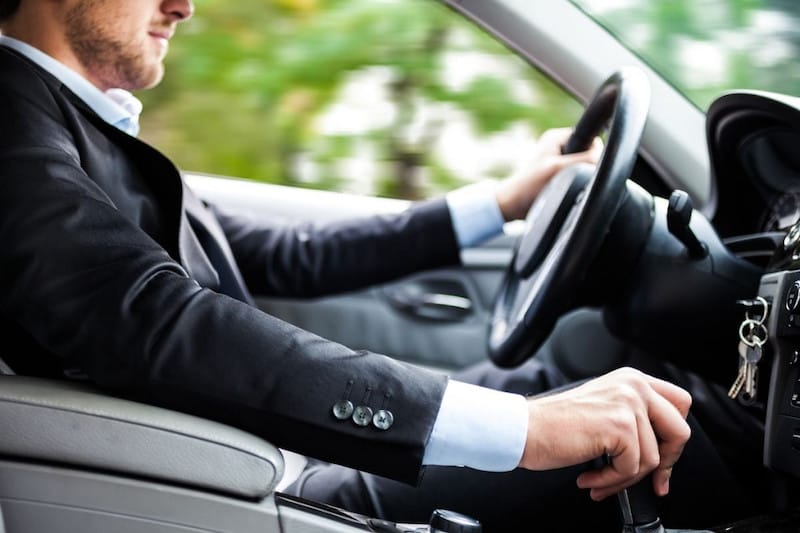 Nắm vững kỹ năng lái xe an toàn giúp tiết kiệm nhiên liệu và bảo vệ động cơ