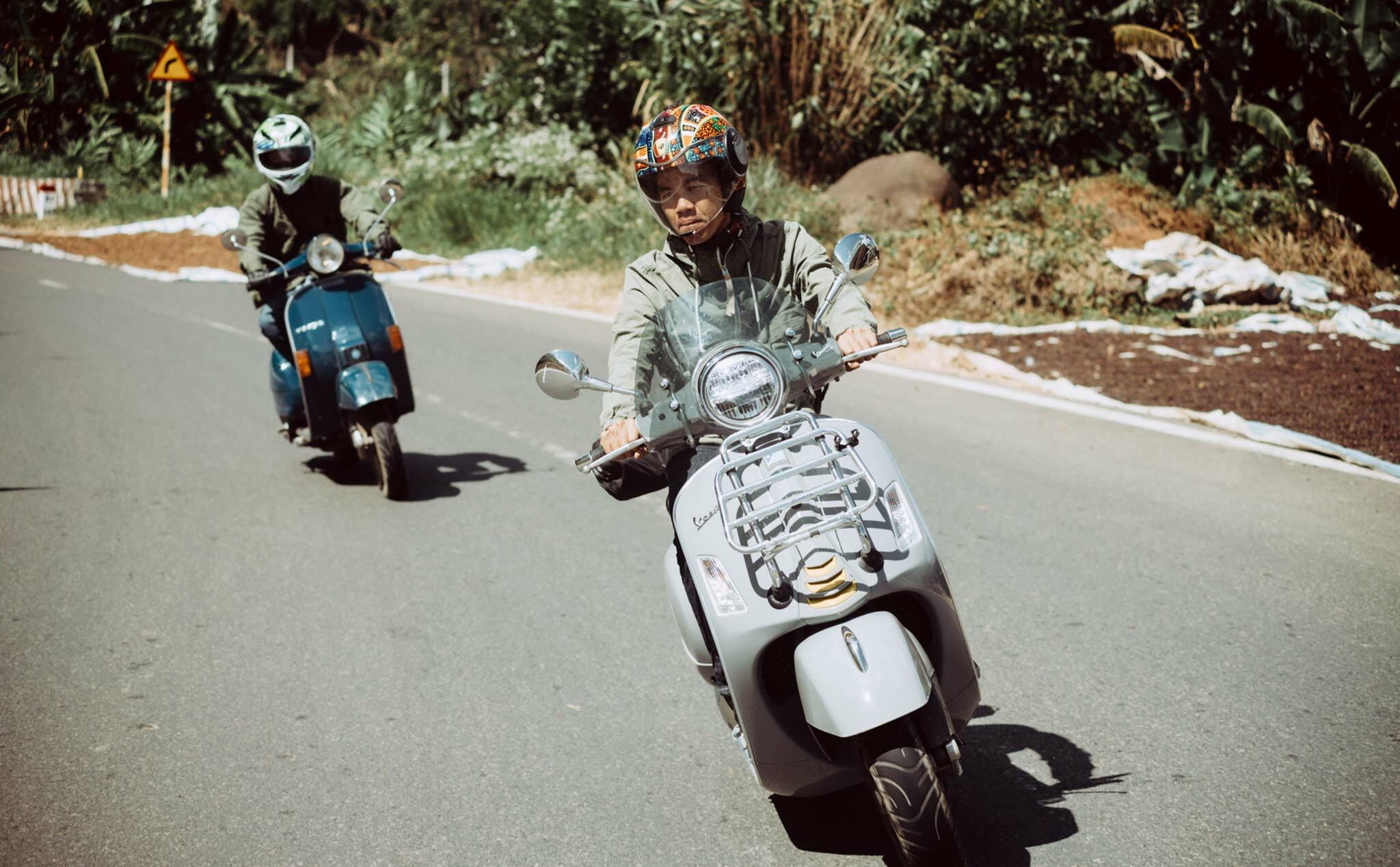 Người đi xe máy vi phạm lỗi chạy quá tốc độ trên 20 km/h