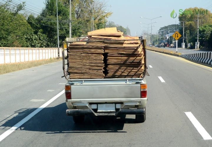 Người lái xe tìm hiểu các quy định khi xe bán tải hết niên hạn sử dụng