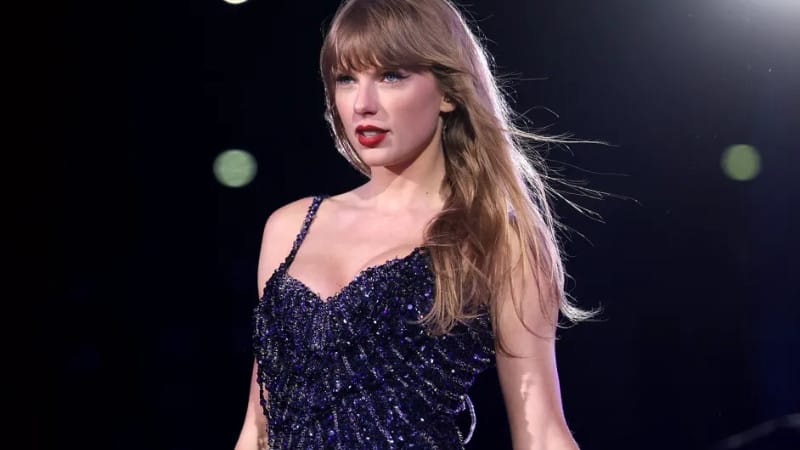 Người sinh cuối tháng 11 thuộc cung Nhân Mã, như Taylor Swift