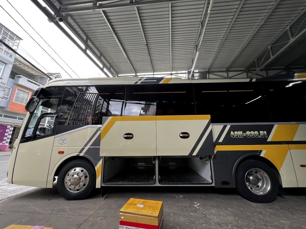 Nhà xe Hiền Ân xuất bến đúng giờ, đảm bảo an toàn cho hành khách