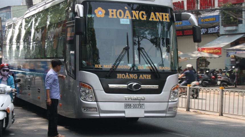 Giới thiệu về nhà xe Hoàng Anh