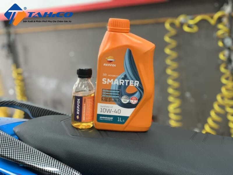 Nhớt Repsol Smarter Synthetic 4T 10W-40 1L