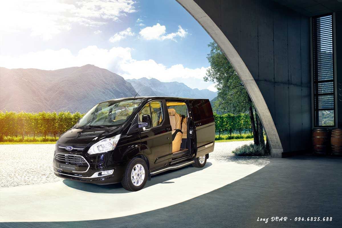 Nội thất ghế ZEROG hiện đại trên Ford Tourneo Limousine DCar, một yếu tố định hình giá xe limousine 7 chỗ