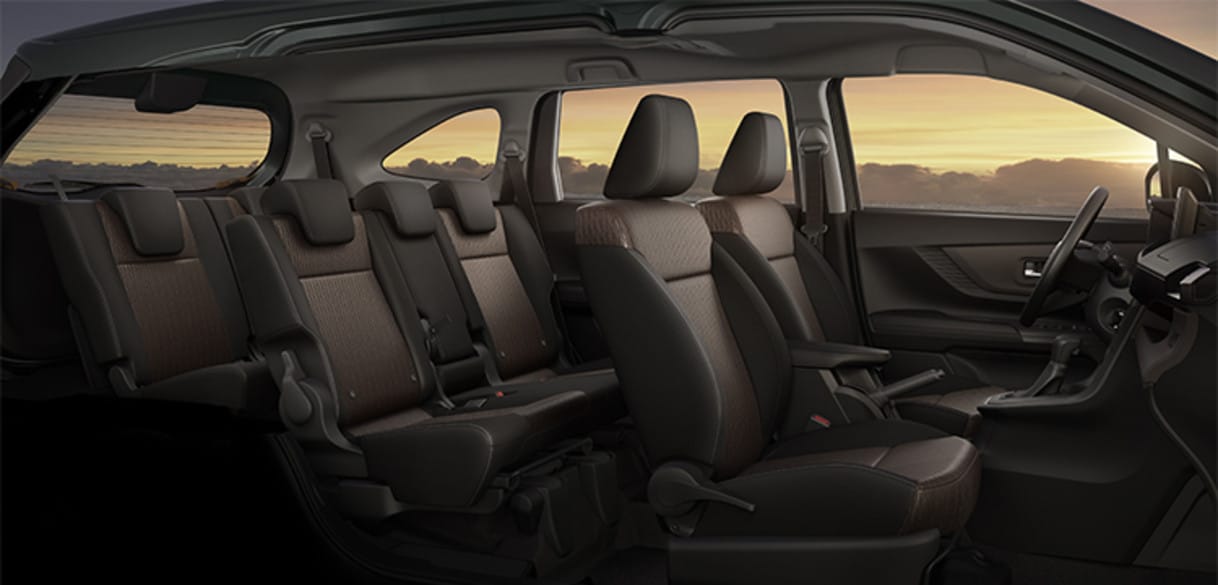 Nội thất hiện đại của Toyota Avanza Premio MT, mẫu MPV trong các dòng xe Toyota