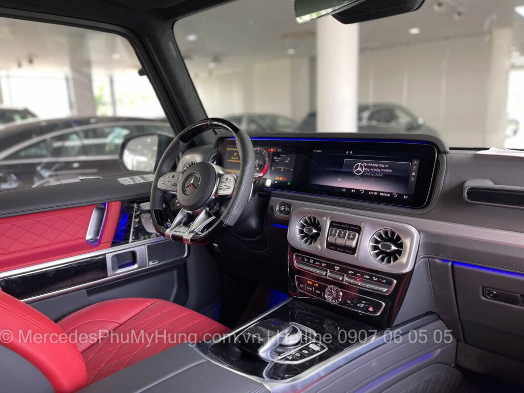 Nội thất Mercedes-AMG G63 2025 ghế lái