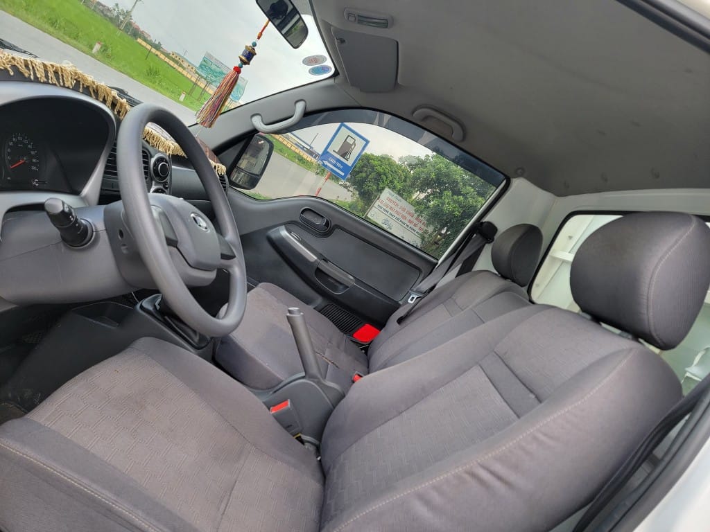 Nội thất sạch đẹp của xe tải Kia K250 đã qua sử dụng