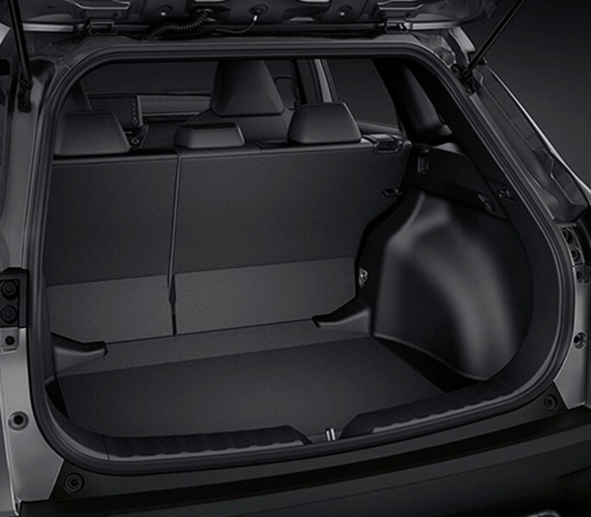 Nội thất sang trọng và không gian rộng rãi của Toyota Corolla Cross