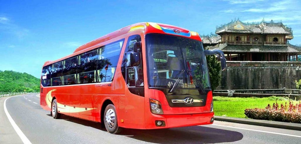Nội thất tiện nghi của xe khách giường nằm Hà Nội Bình Dương