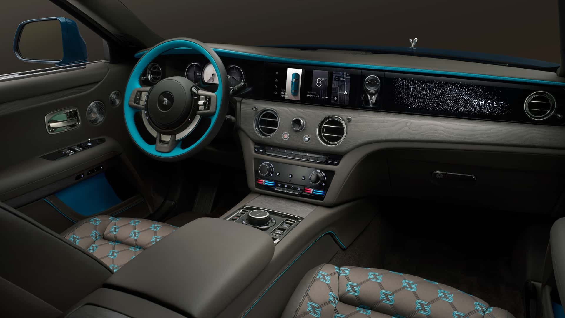 Nội thất tinh xảo của Rolls-Royce Ghost 2025