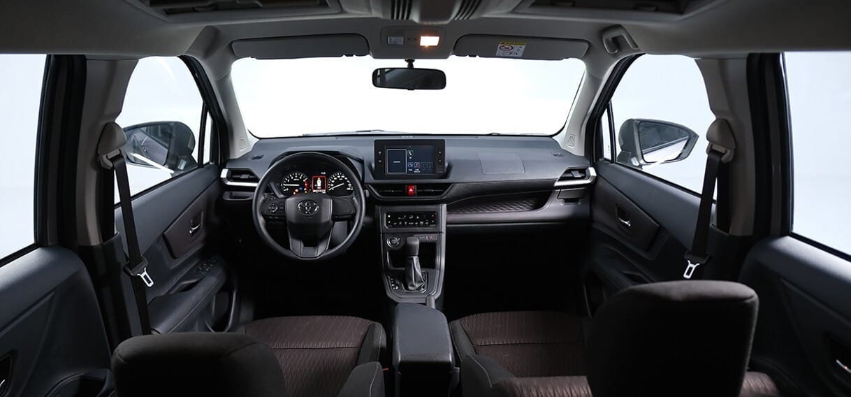 Nội thất Toyota Avanza Premio tiện ích