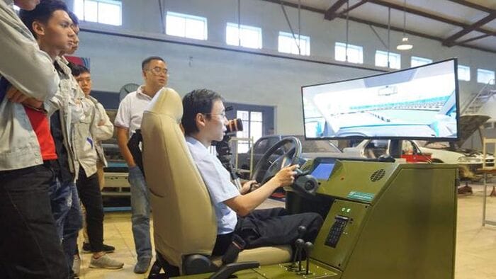 Chương III có 20 tình huống khác nhau như chuyển làn, vượt xe an toàn,...