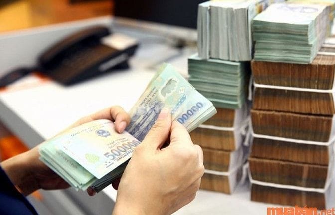 Phân tích mức lương thực tế của nghề phụ xe tải đường dài