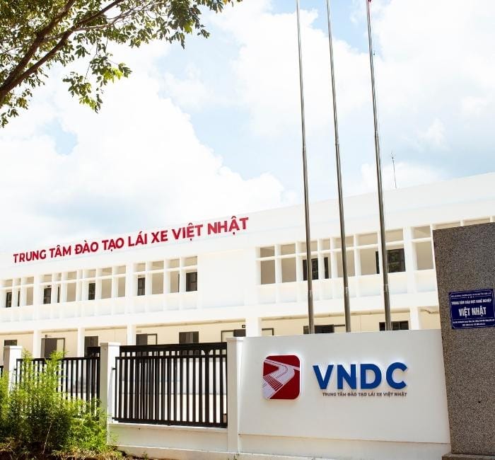 Quá trình hoàn tất thủ tục và hồ sơ để nhận bằng lái B2