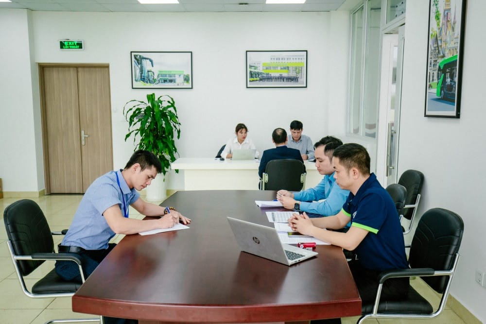 Quy trình đăng ký tài xế Taxi Xanh VinFast SM tại văn phòng chính