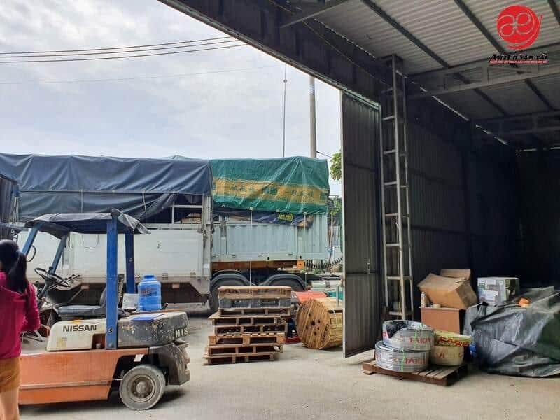 Quy trình đóng thùng xe tải 3.5 tấn tại xưởng chuyên nghiệp đảm bảo kích thước và chất lượng