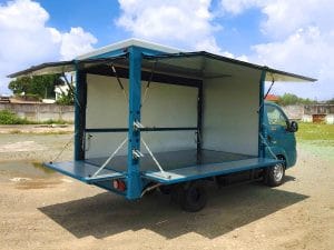 Thaco Kia K200 thùng kín cánh dơi