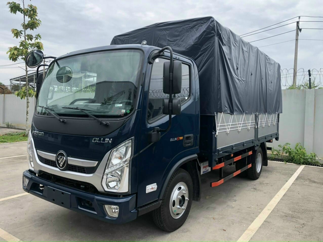 Thaco Ollin S700 thùng mui bạt