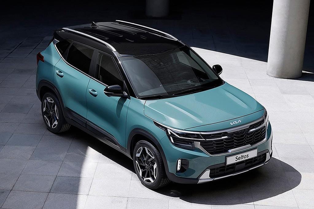 Thân xe Kia Seltos 1.5 Luxury mạnh mẽ với đường nét dập nổi