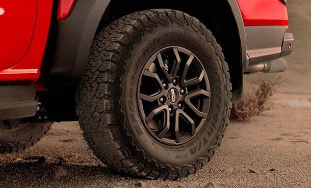 Thiết kế đầu xe Ford Ranger Raptor