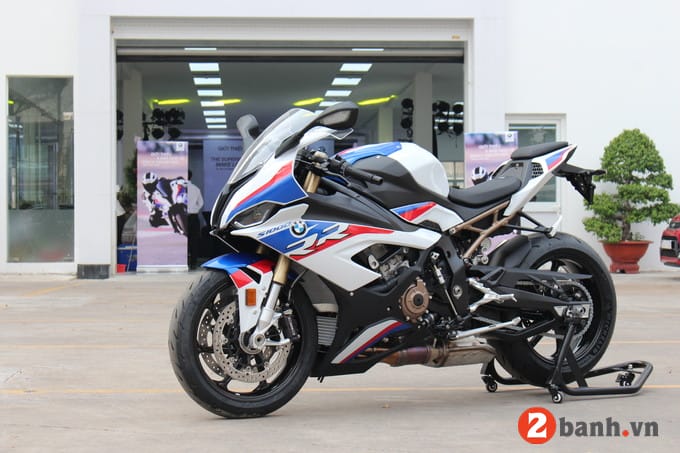 Thiết kế hiện đại của BMW S1000RR