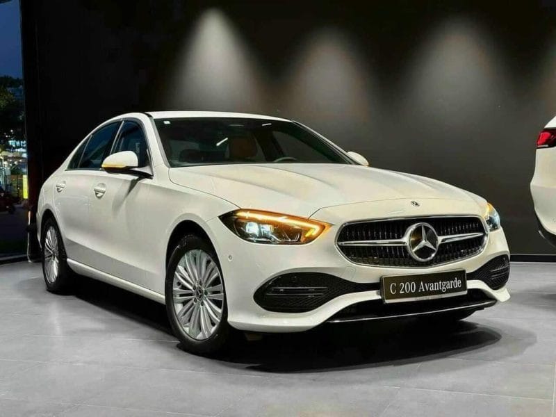 Thiết kế ngoại thất Mercedes C200 Avantgarde