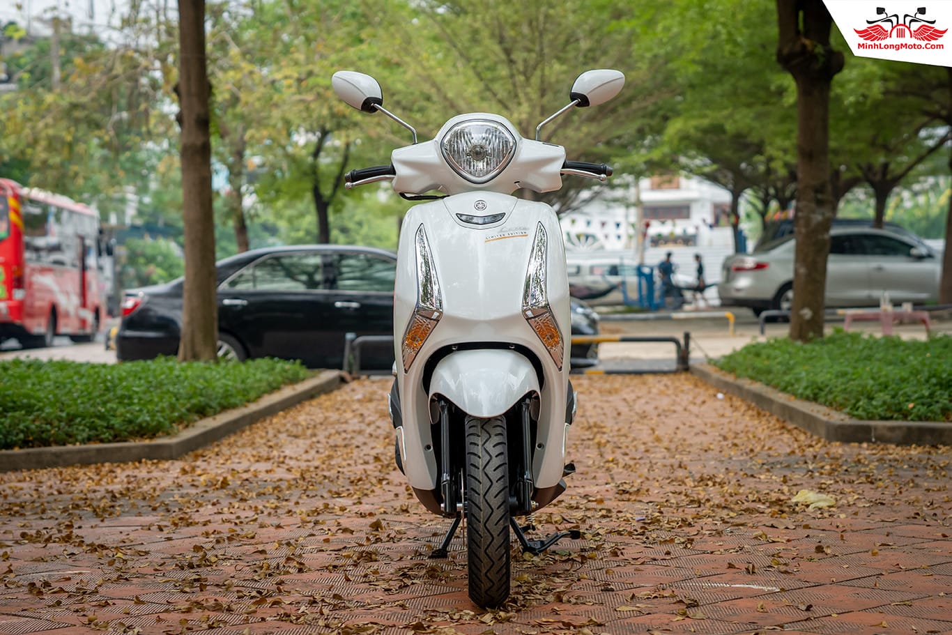 Thiết kế sang trọng của Yamaha Latte 125