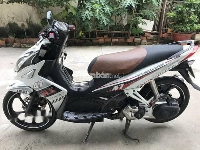 Thiết kế thể thao của xe Nouvo 4 thanh lý