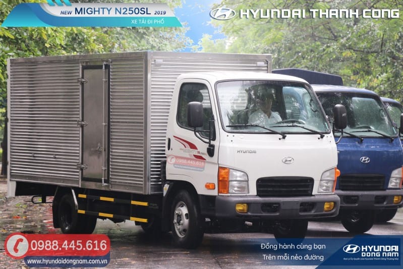 Thiết kế thùng kín chắc chắn của xe tải Hyundai N250SL 2,5 tấn