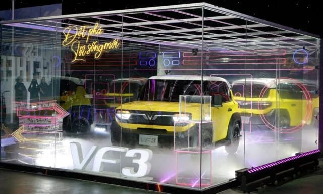 Thiết kế tổng thể xe điện mini VinFast VF 3 màu đỏ nổi bật