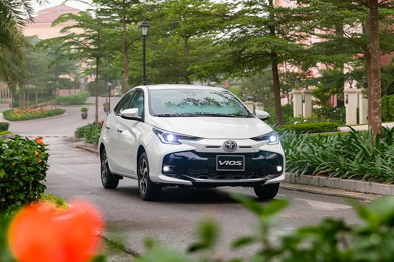 Thông số kỹ thuật chi tiết của Toyota Vios 2025, hỗ trợ đánh giá bảng giá xe Vios