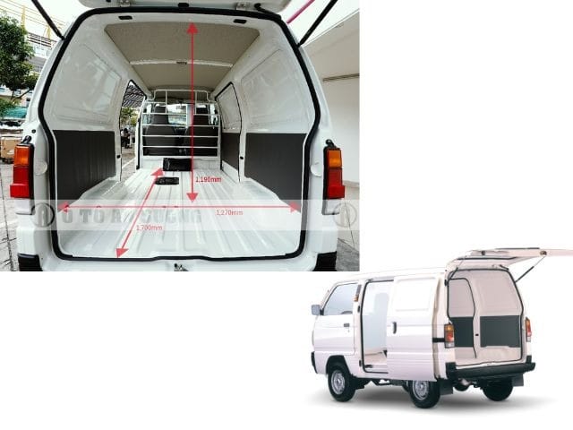 Thùng xe rộng rãi phía sau xe tải van Suzuki với cửa mở tiện lợi