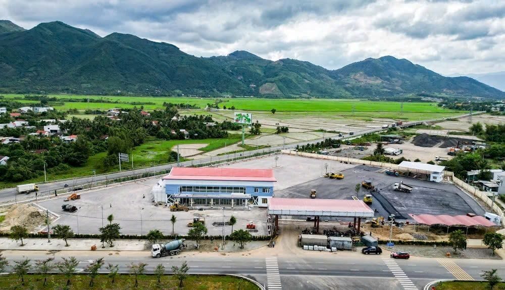 Toàn cảnh bến xe phía Nam Nha Trang mới với kiến trúc hiện đại