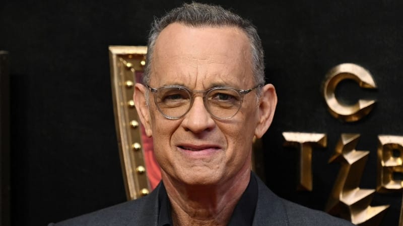 Tom Hanks, diễn viên tài năng thuộc cung Cự Giải, là một trong những người nổi tiếng của cung hoàng đạo tháng 6