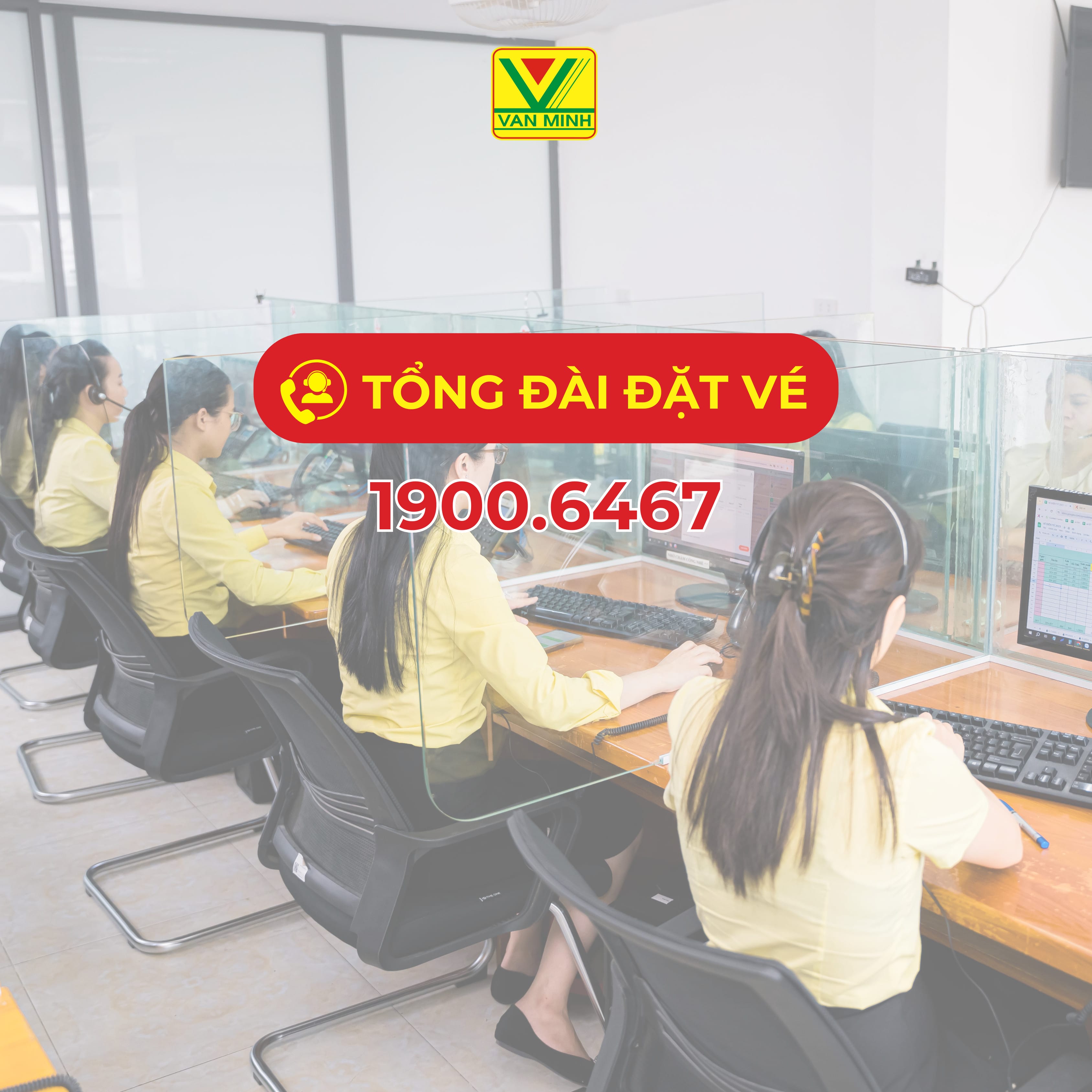 Tổng đài hỗ trợ đặt vé văn minh qua điện thoại.