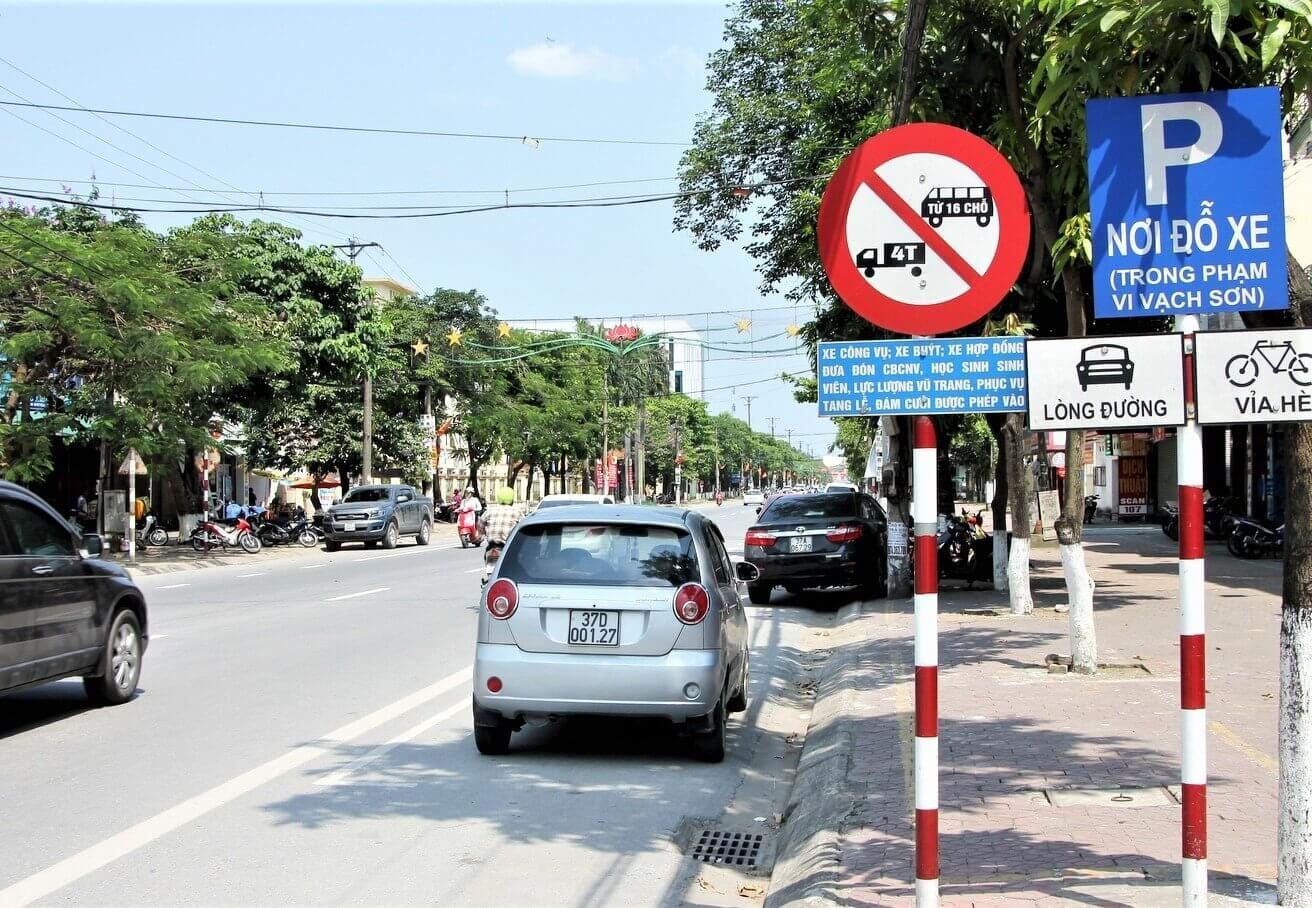 Tổng hợp các hình ảnh biển báo giao thông thông dụng trên đường