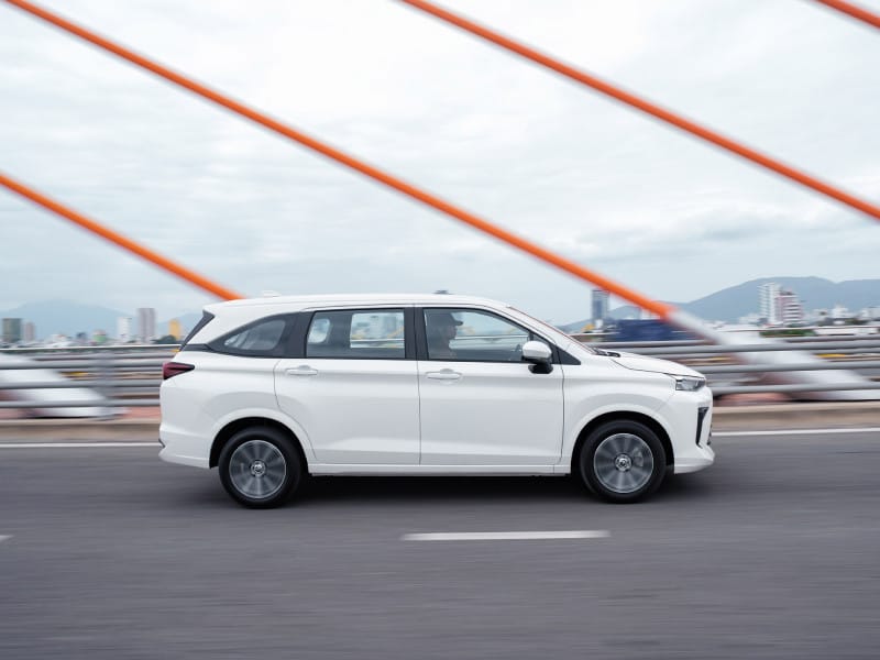 Toyota Avanza Premio thế hệ mới với thiết kế ngoại thất hiện đại, mang dáng dấp mẫu xe MPV 7 chỗ năng động.