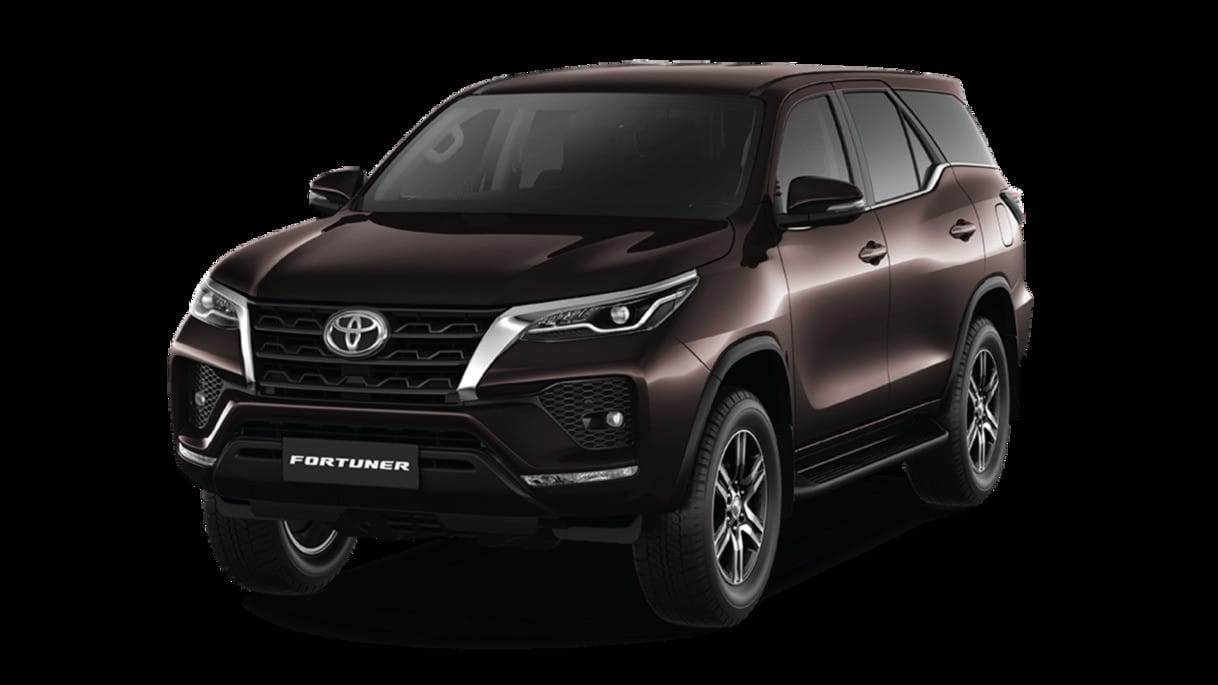 Toyota Fortuner mạnh mẽ trên mọi địa hình, một trong các loại xe của Toyota